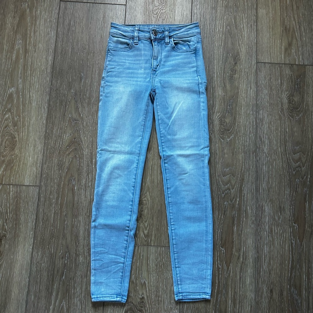 SOLD- AE Hi Rise Jegging